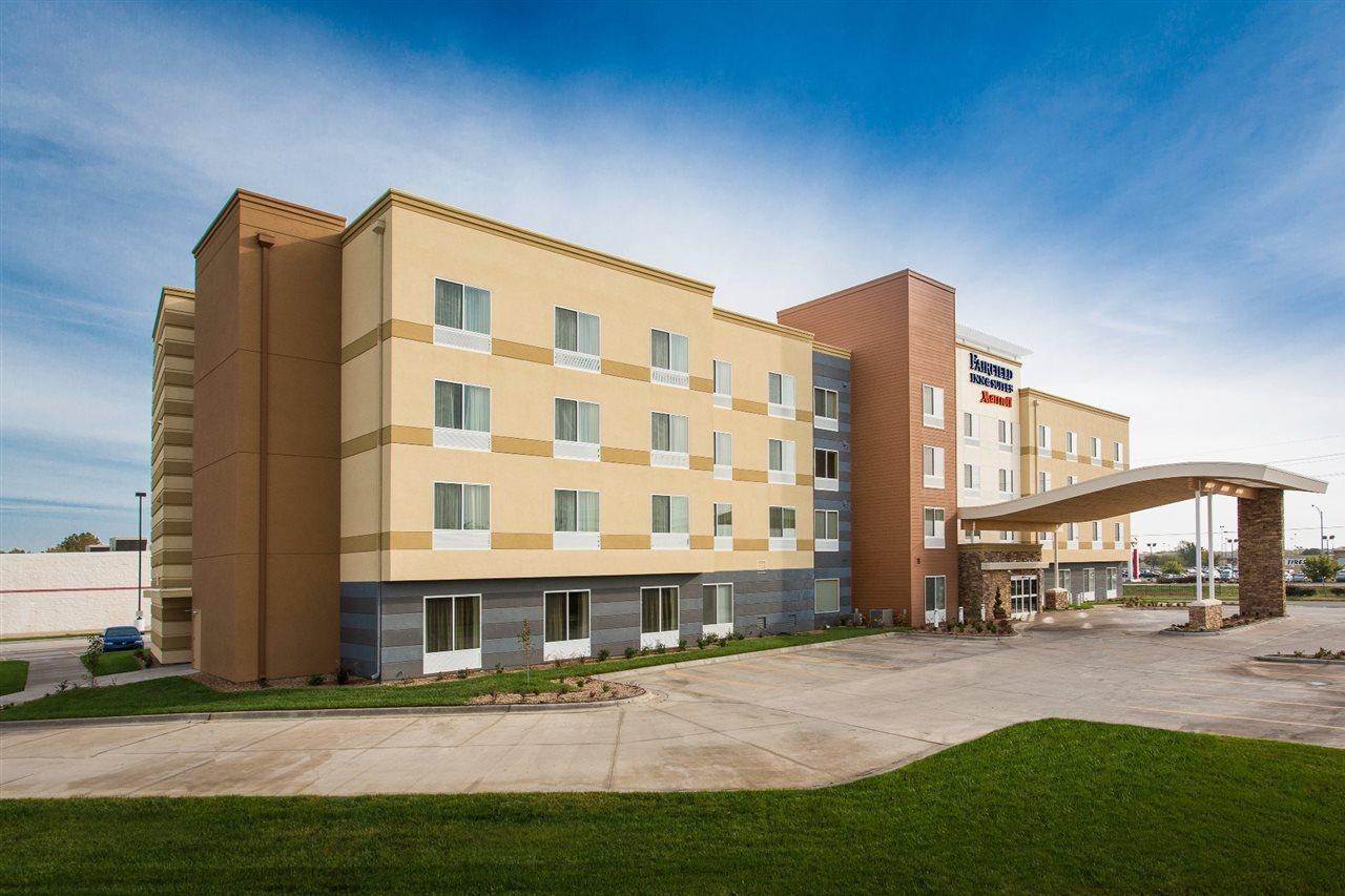 Hotel Fairfield & 2*