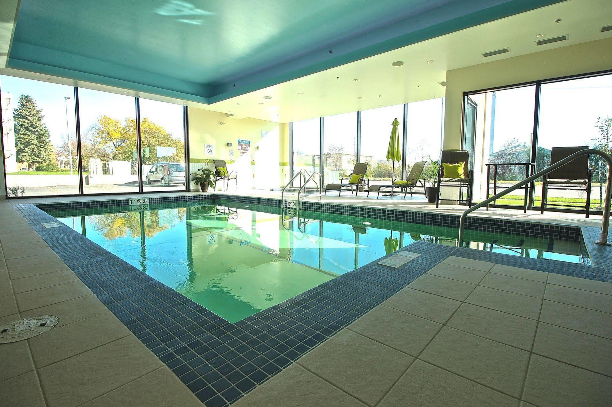 Hotel Fairfield &