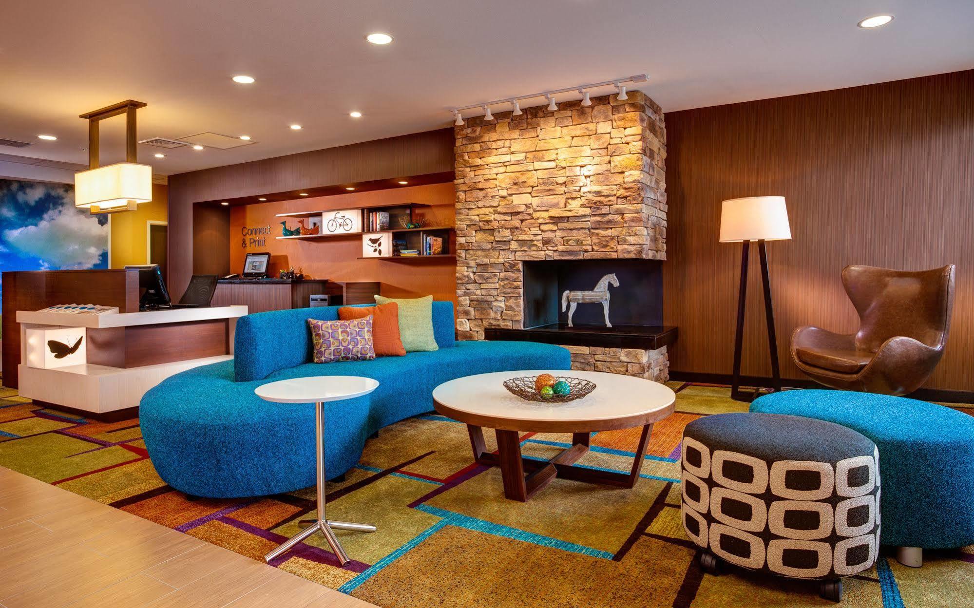 Hotel Fairfield &